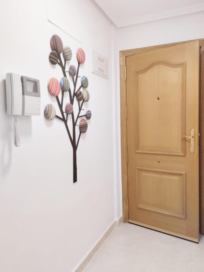 Torrevieja 2 Bedroom Holiday Apartment Екстериор снимка